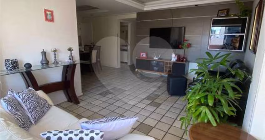 Apartamento com 3 quartos à venda em Jatiúca - AL