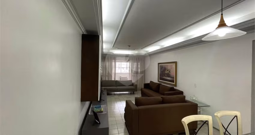 Apartamento com 3 quartos à venda em Jatiúca - AL