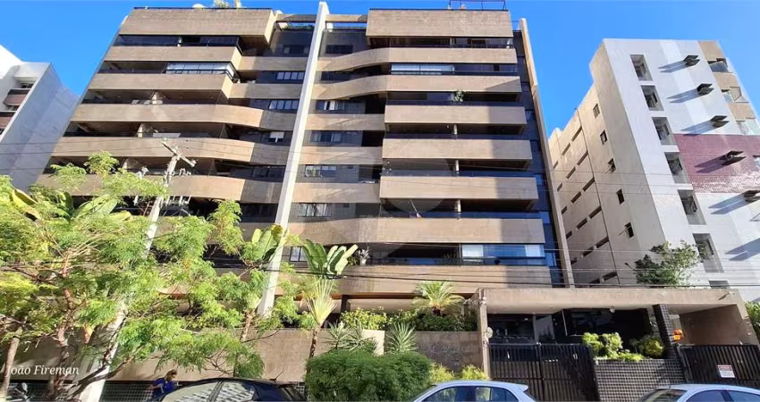 Apartamento com 4 quartos à venda em Ponta Verde - AL