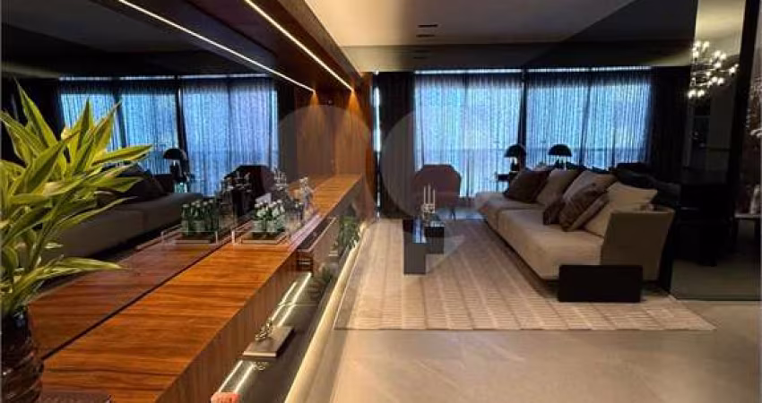 Apartamento com 3 quartos à venda em Ponta Verde - AL