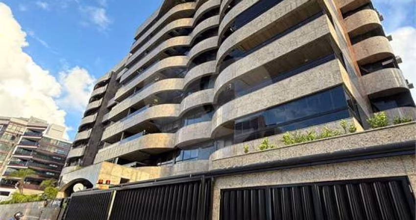 Apartamento com 3 quartos à venda em Ponta Verde - AL