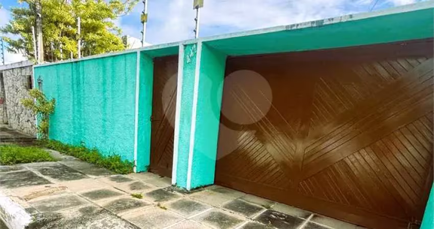 Casa com 3 quartos à venda na João Reis Ramalho, Pitanguinha, Maceió