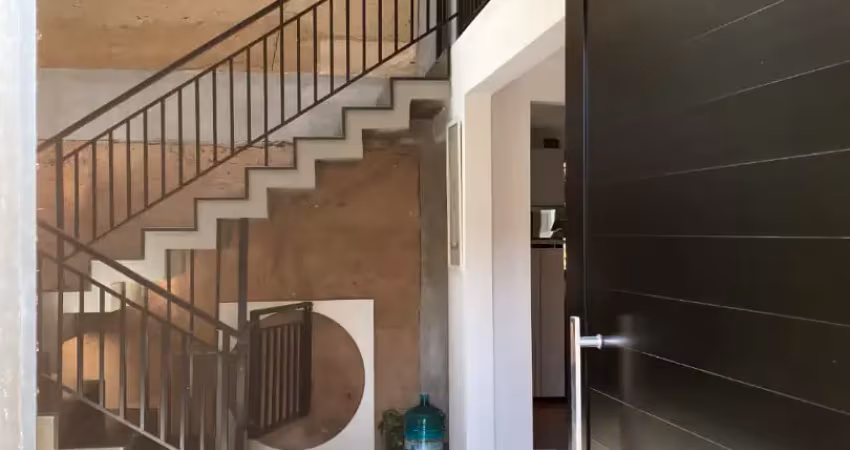 Casa com 3 quartos à venda na Rua Paulo Sérgio Rodrigues, 34, Vila Tefé, Almirante Tamandaré