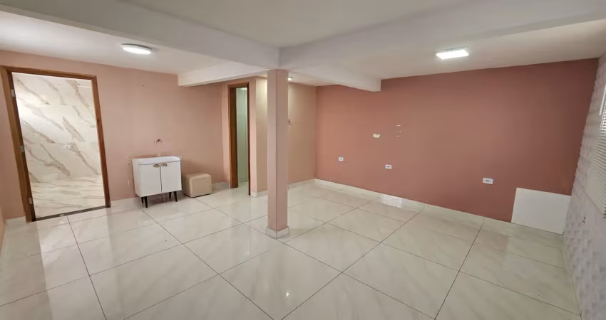 Excelente ponto comercial térreo para locação em almirante tamandaré