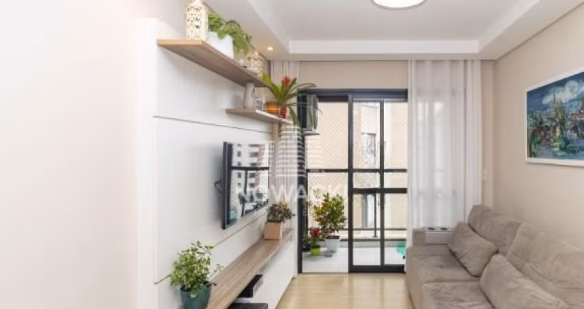 LINDO APARTAMENTO SEMI MOBILIADO COM 2 DORMITÓRIOS E 1 VAGA NO CRISTO REI