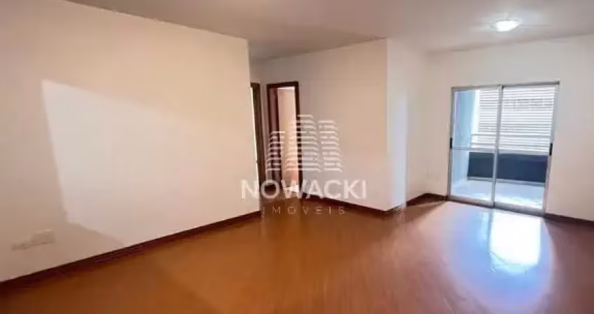 Apartamento semi mobiliado, com 2 quartos e 2 vagas no bigorrilho!