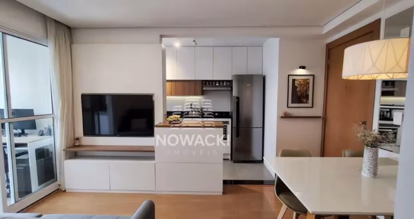 Apartamento à venda na Rua José Izidoro Biazetto, 281, Campo Comprido, Curitiba