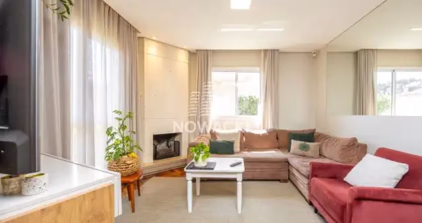 Casa térrea em condomínio com 3 quartos e 4 vagas em santa felicidade!