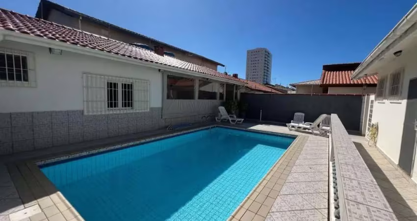 Casa com 3 quartos à venda na Rua  das Begonia, 152, Balneário Flórida, Praia Grande