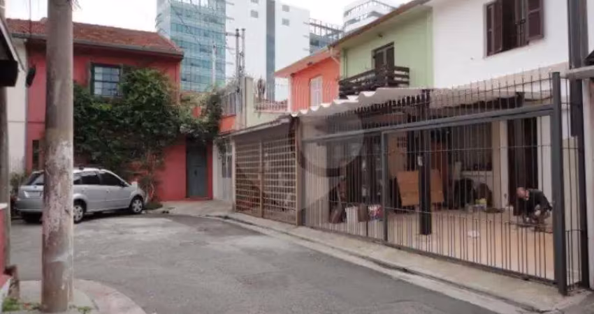 Casa de vila com 7 quartos à venda em Pinheiros - SP