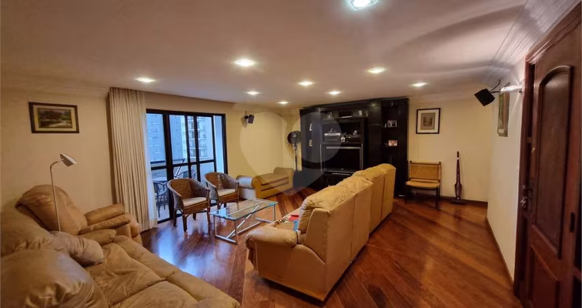Apartamento com 4 quartos à venda em Santana - SP