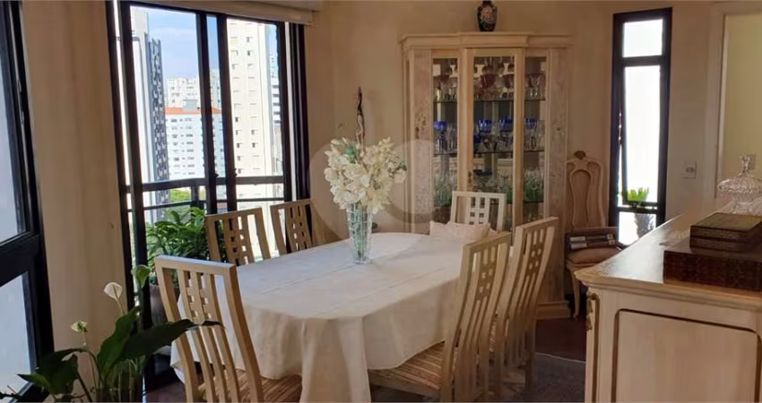 Apartamento com 4 quartos à venda em Vila Mariana - SP