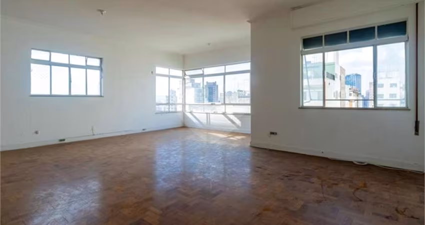 Apartamento com 3 quartos à venda em Consolação - SP