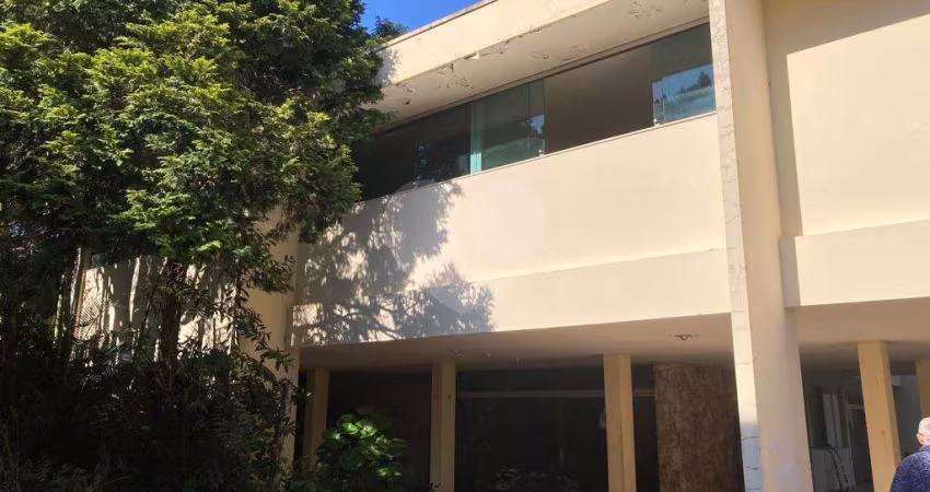 Casa térrea com 5 quartos à venda em Tremembé - SP