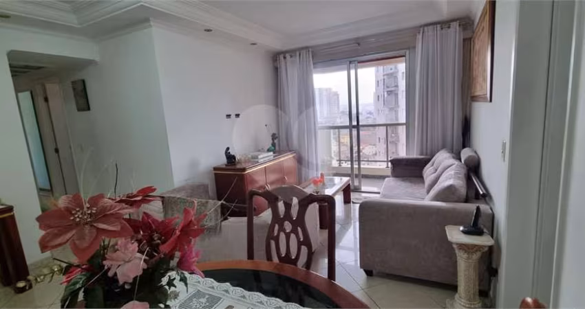 Apartamento com 3 quartos para locação em Santa Teresinha - SP