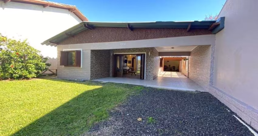 Casa com  3 Dormitórios na  Zona Nova de Tramandaí