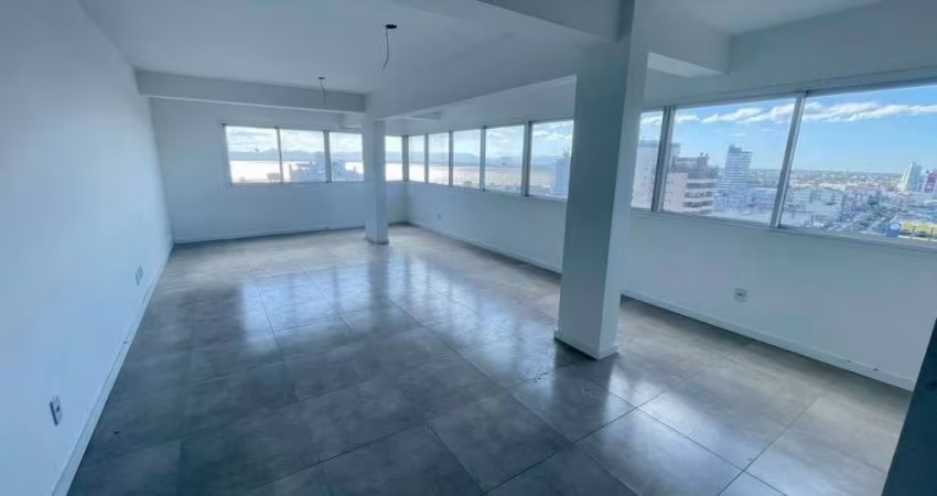 Apartamento 3 Dormitórios no centro de Tramandaí RS.