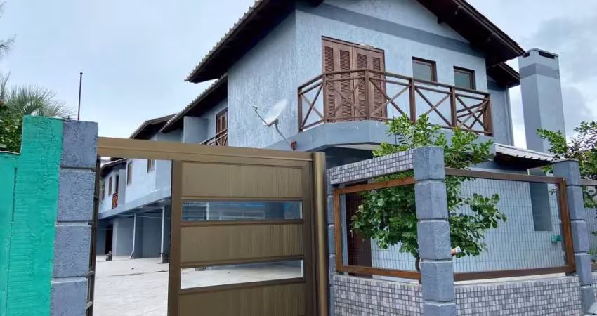Duplex  com 3 dormitórios na zona nova de tramandaí