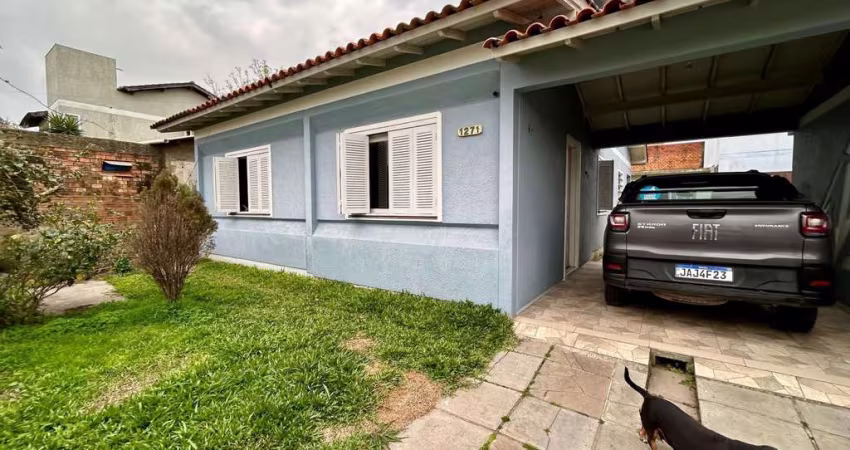 Casa com 05 dormitórios em Tramandaí
