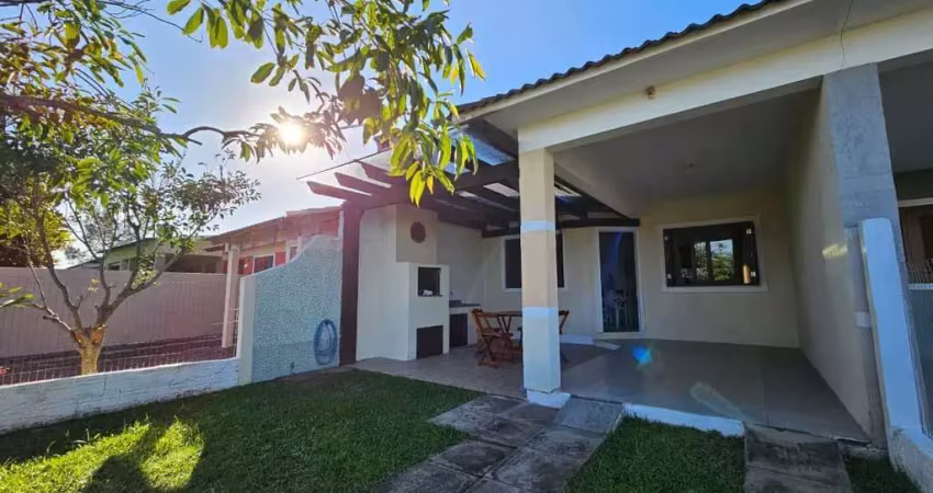 Oportunidade! casa geminada 2 quartos + suíte em nova tramandaí