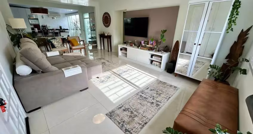 Excelente casa em região de moradores a venda em tramandaí/ rs