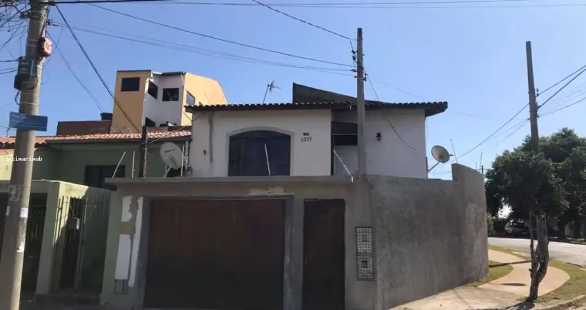 Casa para Venda em Sorocaba, Jardim São Lourenzo, 3 dormitórios, 1 banheiro, 4 vagas