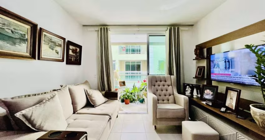 Apartamento para Venda em Teresópolis, Alto, 2 dormitórios, 1 suíte, 3 banheiros, 1 vaga