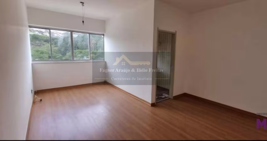 Apartamento para Venda em Teresópolis, Várzea, 1 dormitório, 1 banheiro, 1 vaga