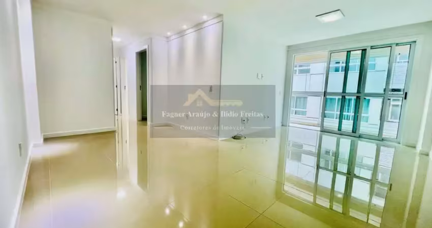 Apartamento para Venda em Teresópolis, Várzea, 3 dormitórios, 1 suíte, 3 banheiros, 2 vagas
