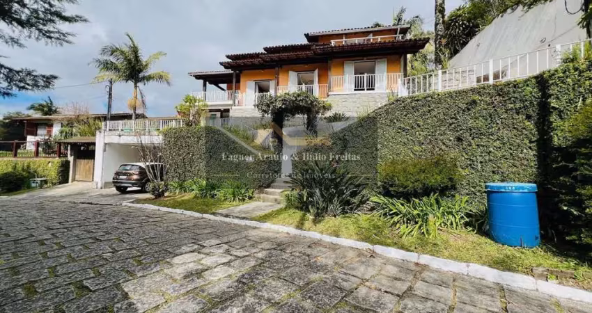 Casa para venda em teresópolis, carlos guinle, 4 dormitórios, 2 suítes, 5 banheiros, 2 vagas