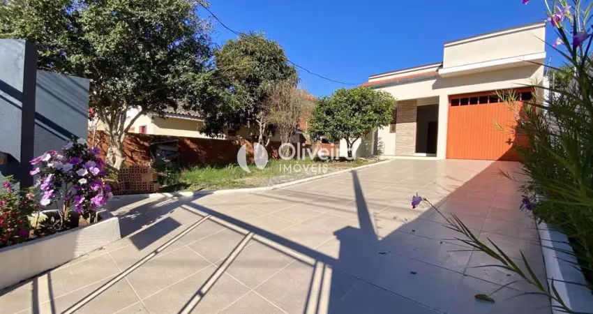 Casa com 02 dormitórios, sendo um suíte no bairro pinheiro machado!