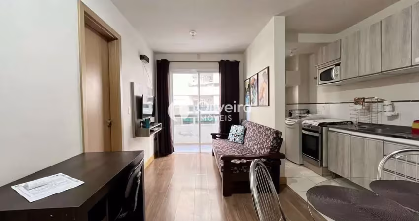 Apartamento central com 1 dormitório e garagem 100% mobiliado!