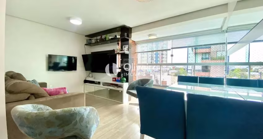 Apartamento a venda 2 dormitórios de frente, bairro lourdes.