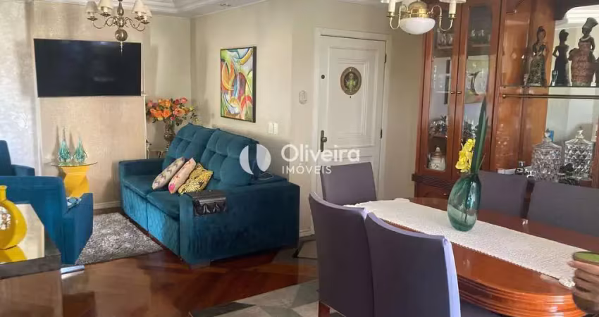 Apartamento no três dormitorios com ellevador bairro menino jesus