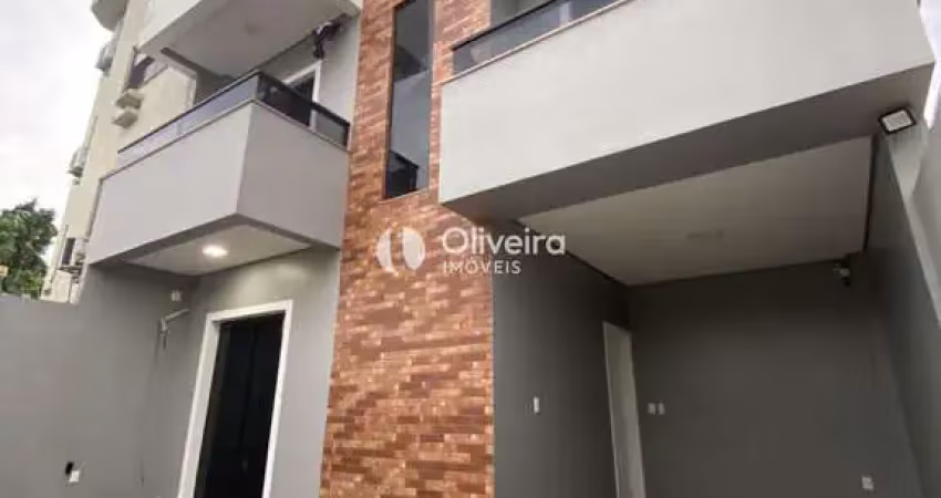 Casa triplex para locação no bairro duque de caxias
