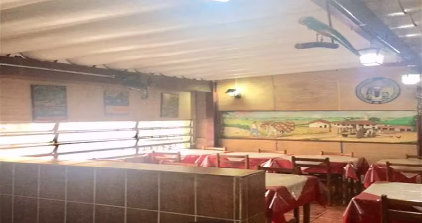 Loja-salão-galpão a venda pinheiros - 307 metros - excelente ponto comercial de esquina.
