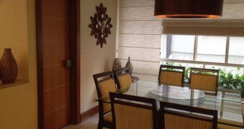 Apartamento no Jardim Paulista, com 180 m²,reformado. Três quartos (uma suíte)