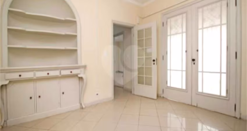 Moema casa comercial