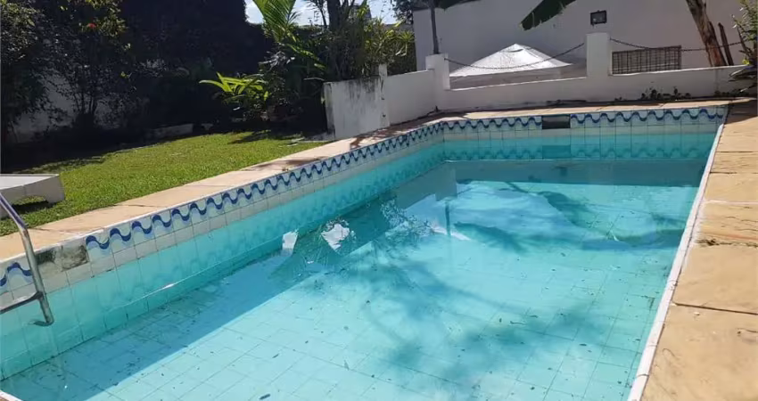 Casa com piscina