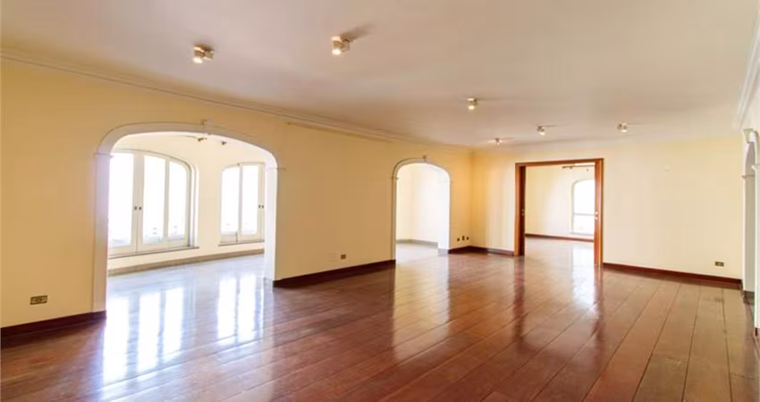 Jardins - Apartamento para reforma - com 434 m²  - 4 suítes - 3 vagas de garagem