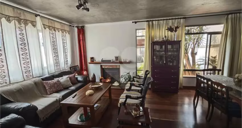 Casa com 5 quartos à venda na Rua Cotinguiba, --, Planalto Paulista, São Paulo