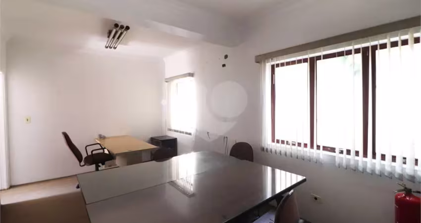 Casa comercial à venda na Rua Groenlândia, --, Jardim América, São Paulo