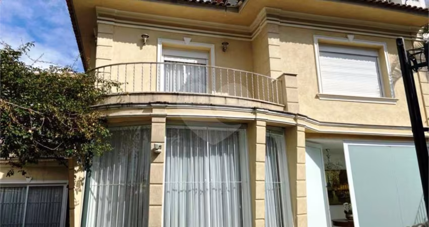 Casa de vila em Perdizes - raridade