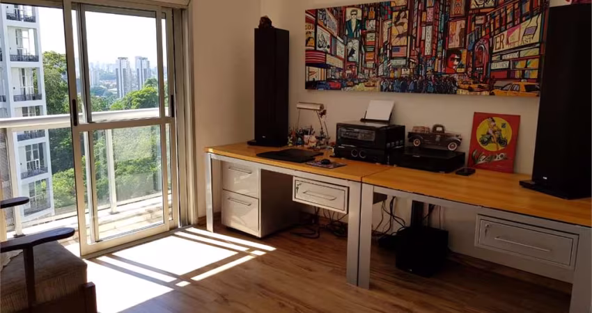 Apartamento-São Paulo-MORUMBI | Ref.: REO66916
