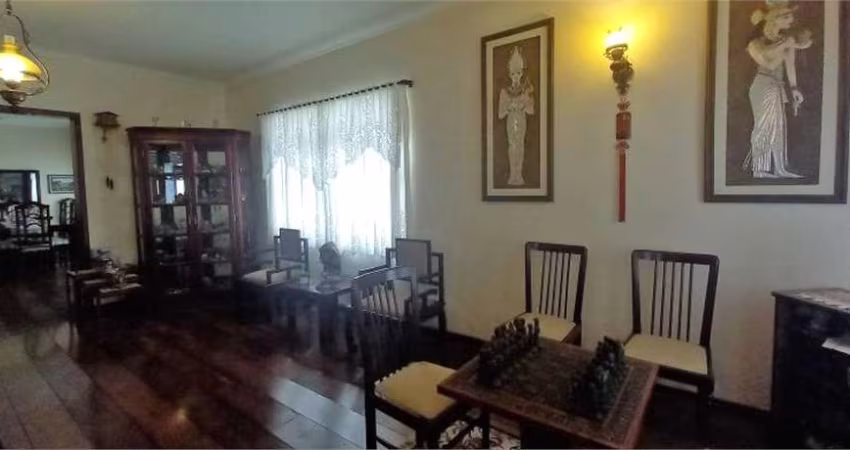 excelente casa. 600mts, 4 suites, 6 vagas.