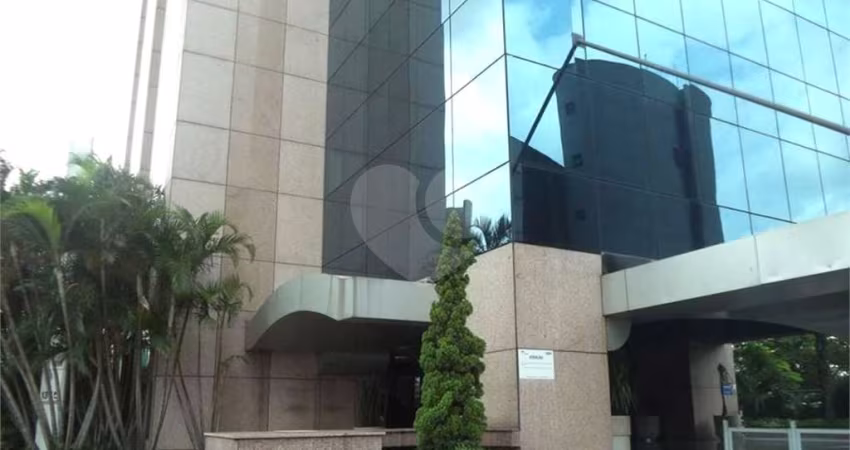 Laje Office Corporativa de 775 m². Vão Livre e Salas. Condomínio Moderno, Faria Lima e Região!!!