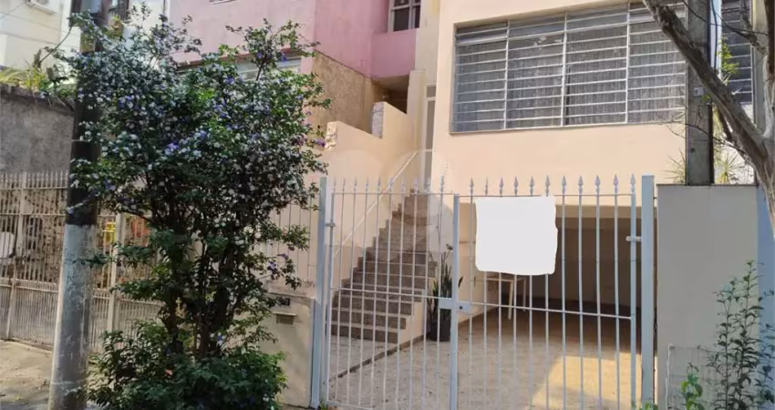 Casa reformada e super aconchegante no campo belo, rua sem saída!! ótimo investimento.