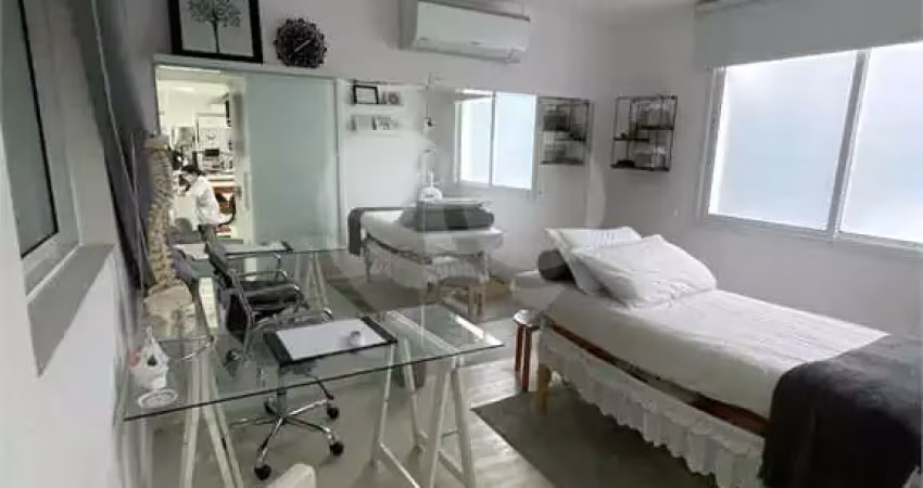 Casa comercial à venda na Rua Jacurici, --, Itaim Bibi, São Paulo