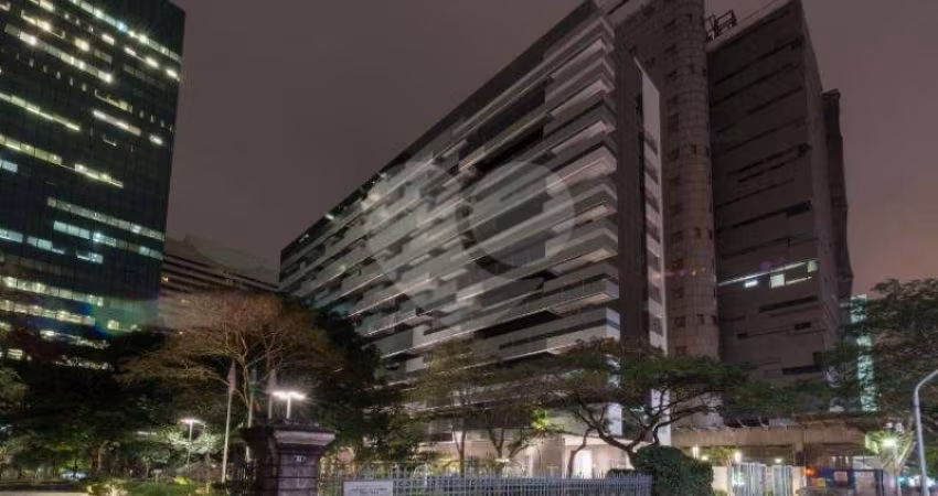Sala comercial a venda na avenida Paulista, SP próximo metro consolação. Agende uma visita