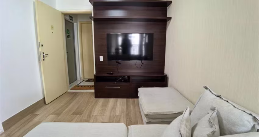 Apartamento Charmoso no Jardim Paulista próximo à Alameda Campinas, com terraço,reformado.